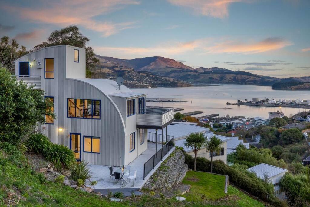 The Lighthouse- Ocean View Tranquil Retreat! Lyttelton Exterior foto